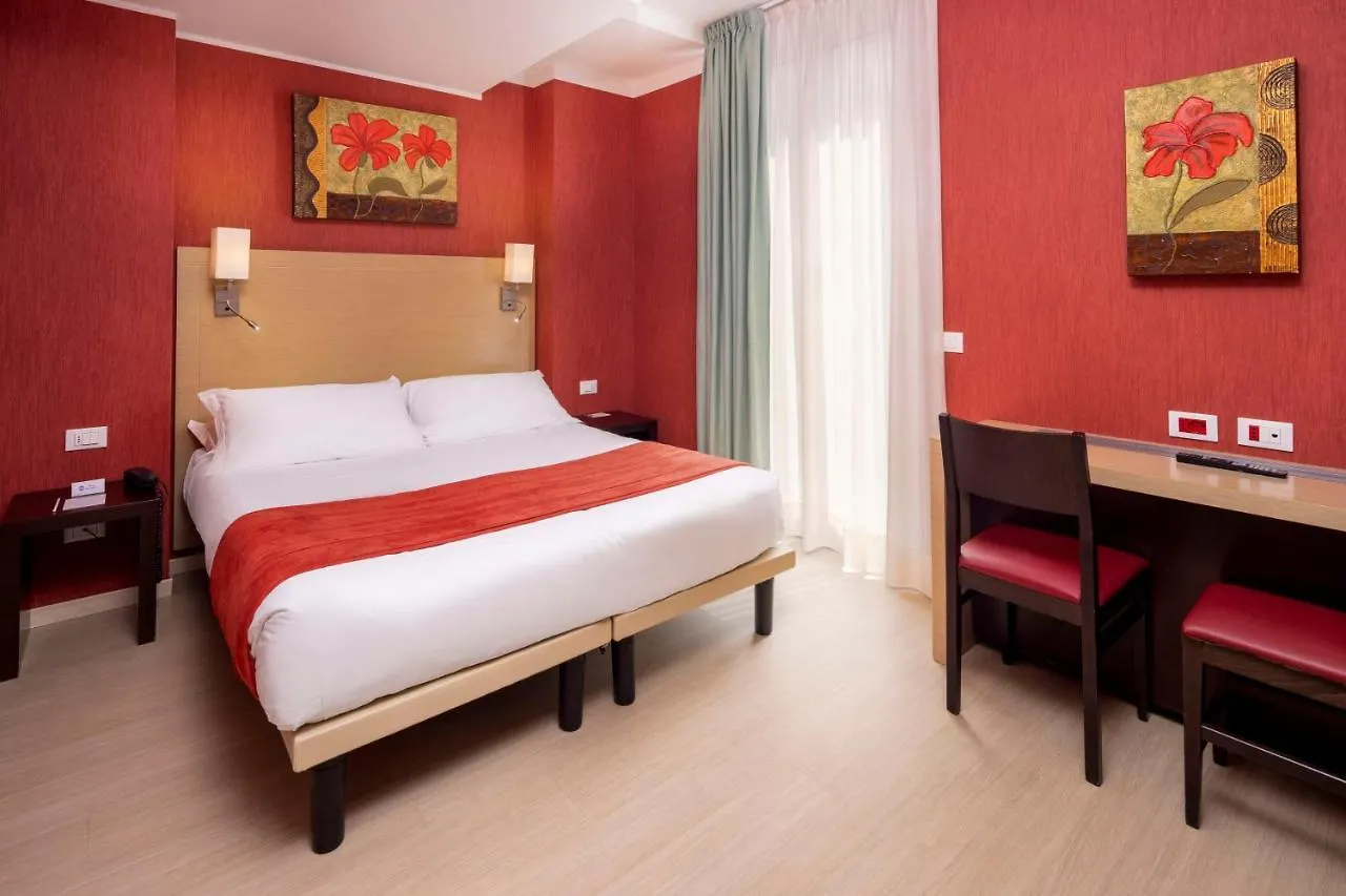 Best Western Porto Antico Génova 3*,