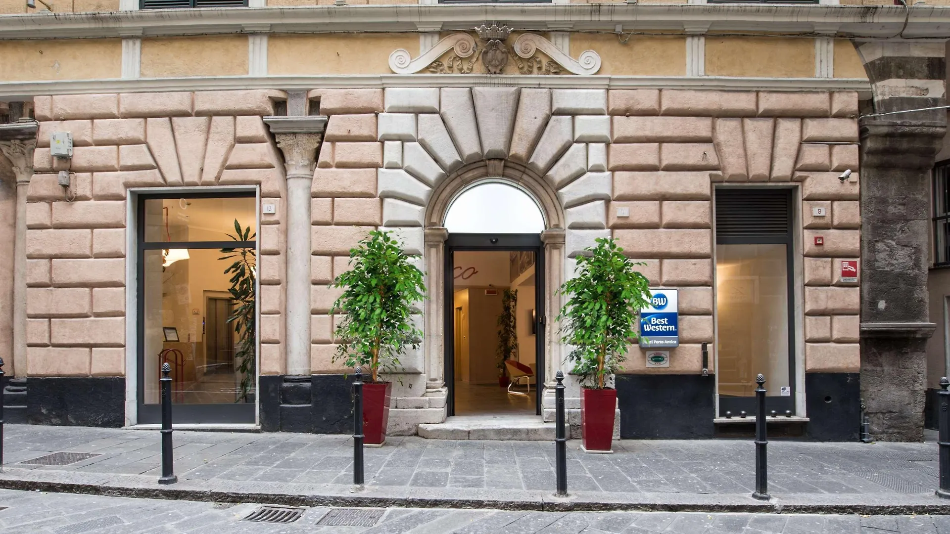 Best Western Porto Antico Genoa Hotel